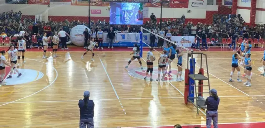 Chaco se quedó con el subcampeonato nacional Sub 14 de vóley tras una emocionante final ante Metro
