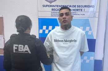Detuvieron al cantante Callejero Fino en Tigre: iba en una camioneta sin patente y llevaba un arma de guerra