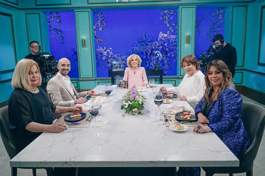 Mirtha Legrand suspendió la grabación de su programa por un cuadro gripal y Juana Viale la reemplazará