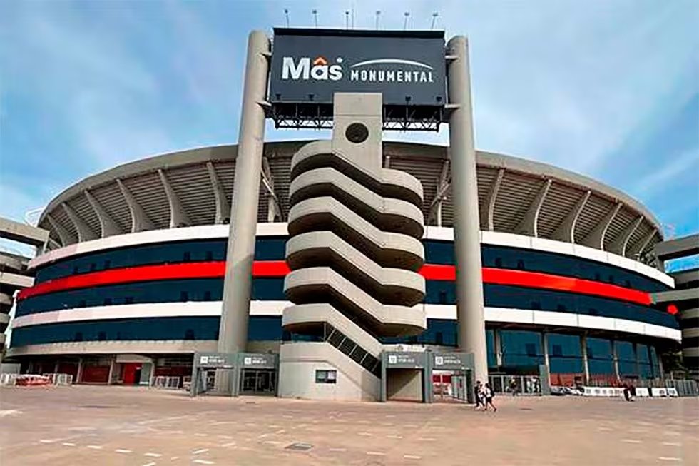 River le pone fin al "Más Monumental": Dorinka rescindió el contrato y el estadio volverá a su nombre tradicional