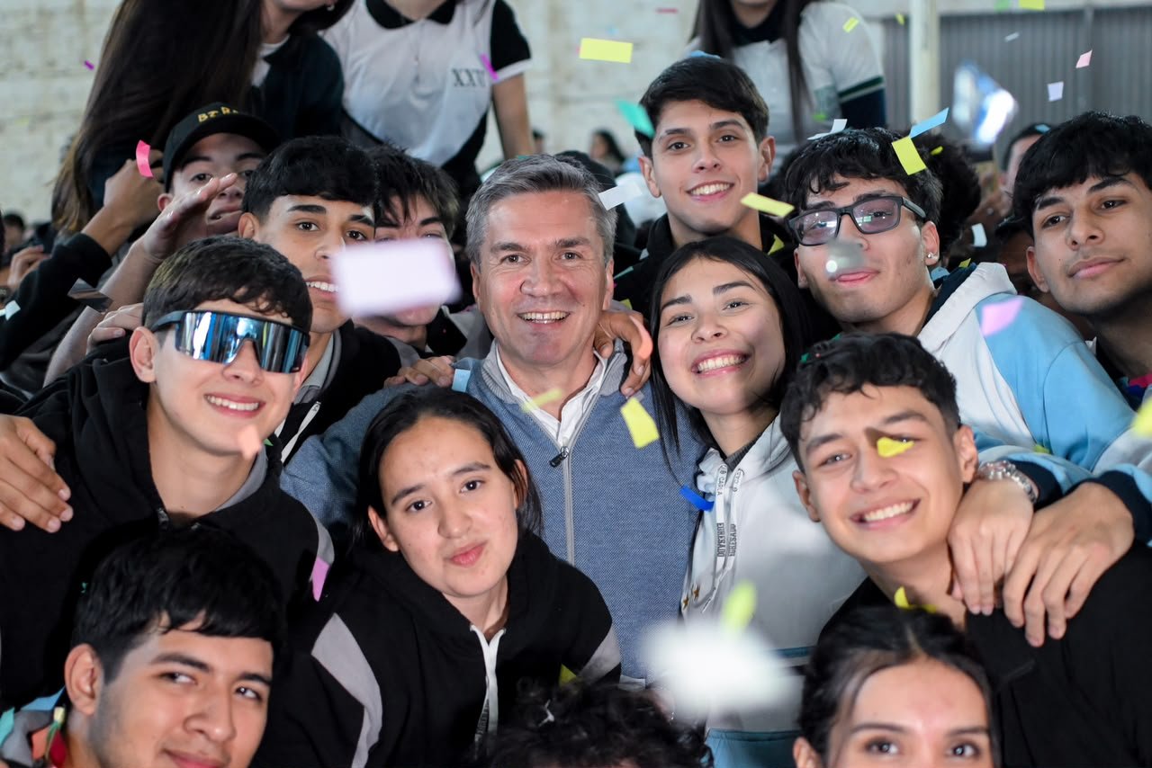 Naidenoff destacó el alcance de +Futuro y confirmó que ya hay 5.200 estudiantes inscriptos